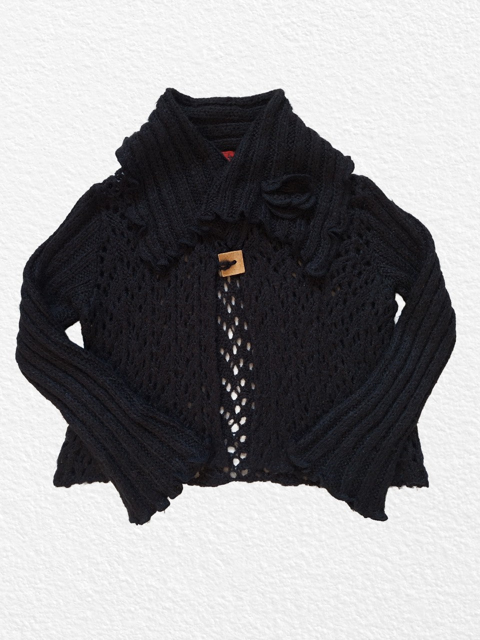 Cardigan noir crochet avec bouton