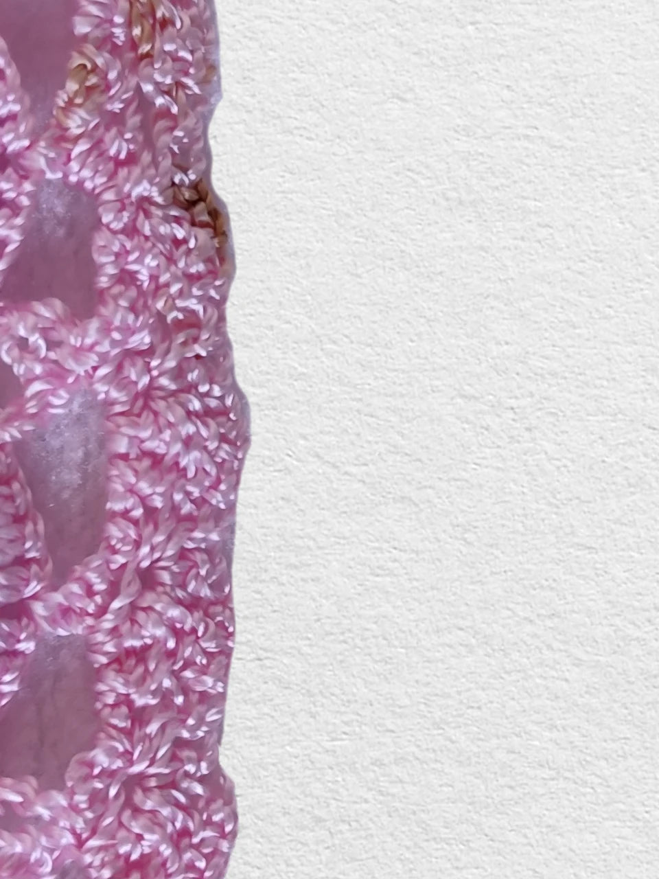Top sans manches en crochet rose