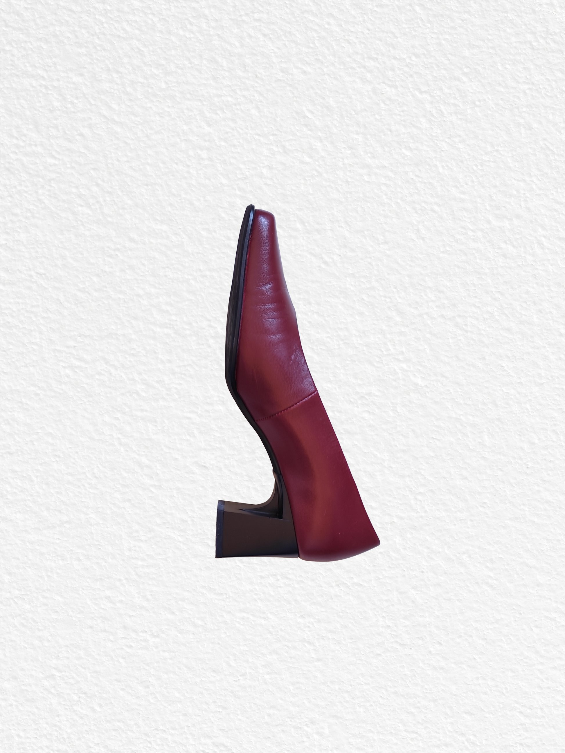 chaussures en cuir bordeaux à talon bloc