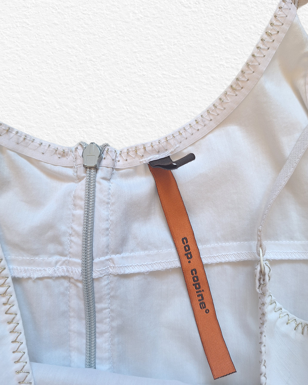 Cop Copine White Top with zip - S