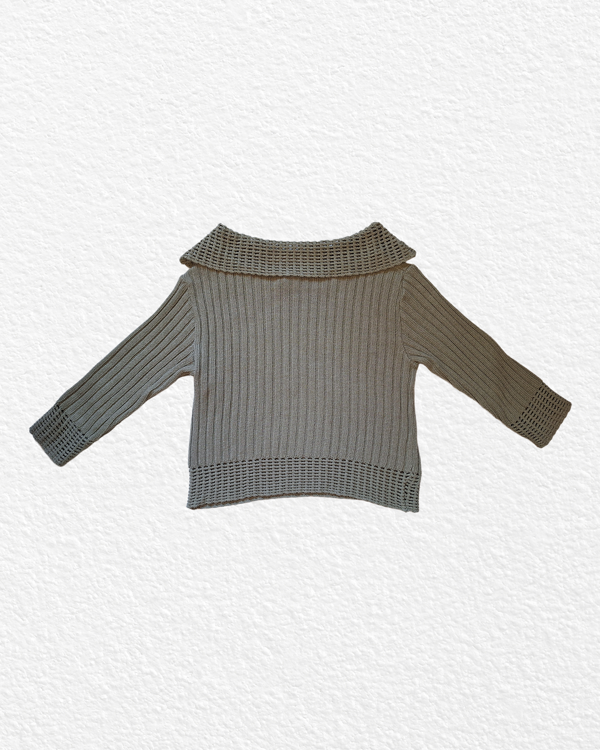 Light olive green sweater - M