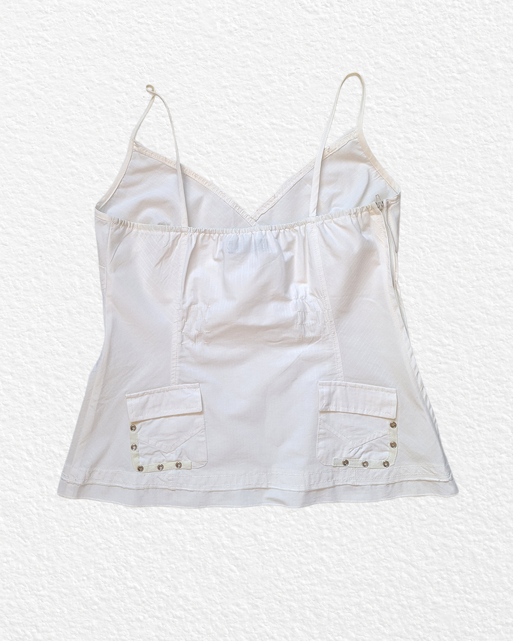 White wrap cami top with back pockets - L