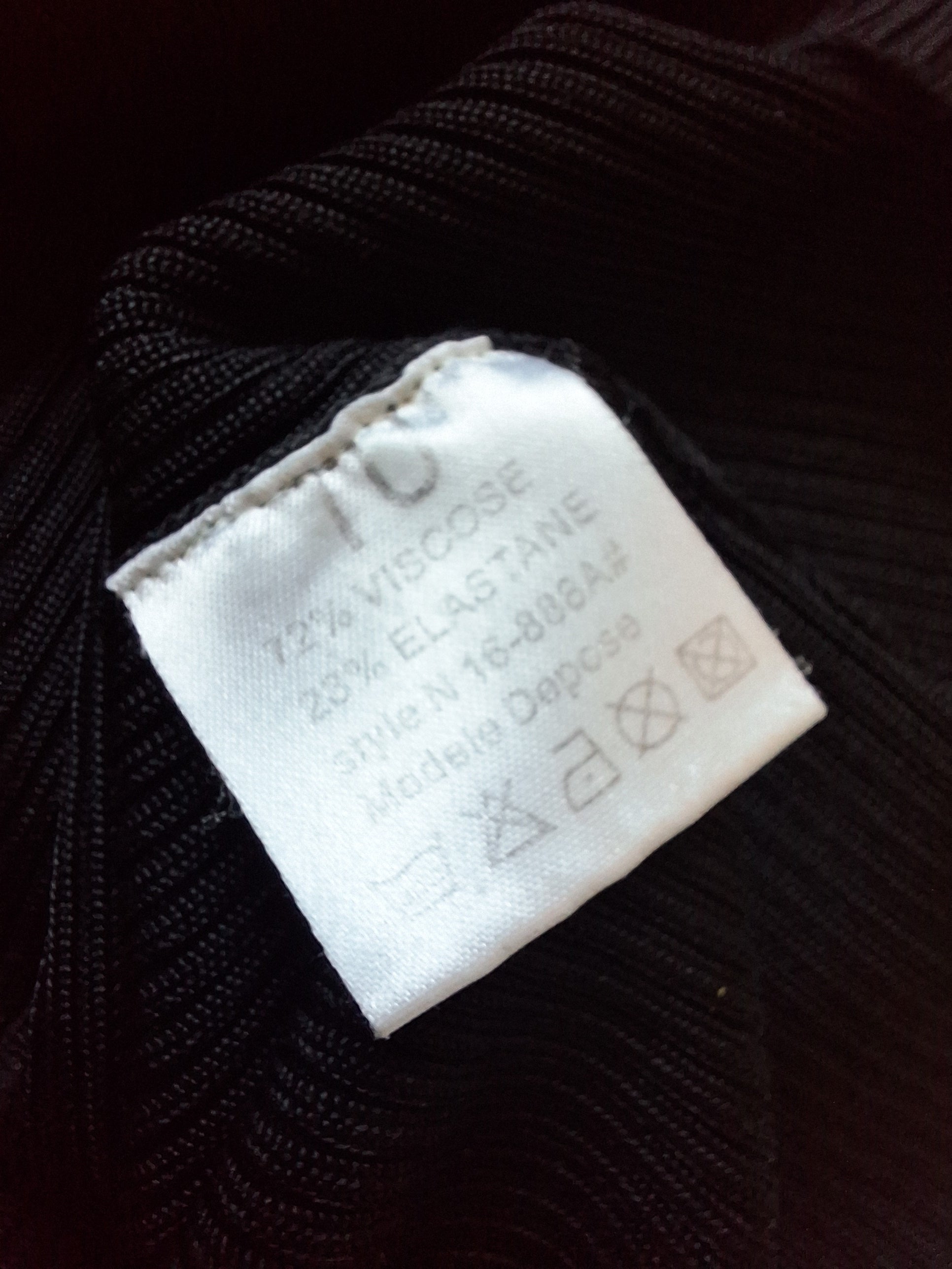 Made in Spain black lace ribbon top - S