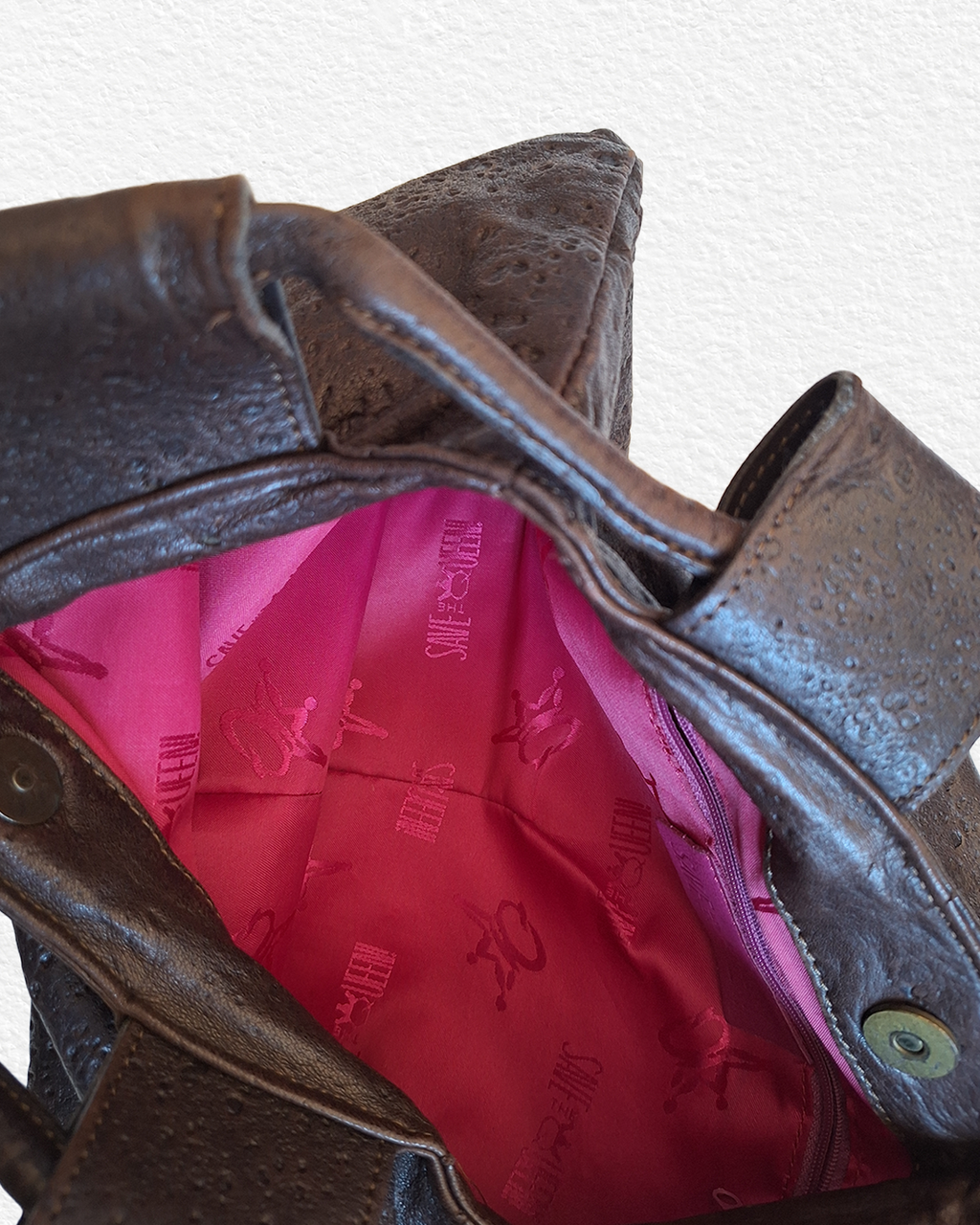 RARE Save The Queen Bag