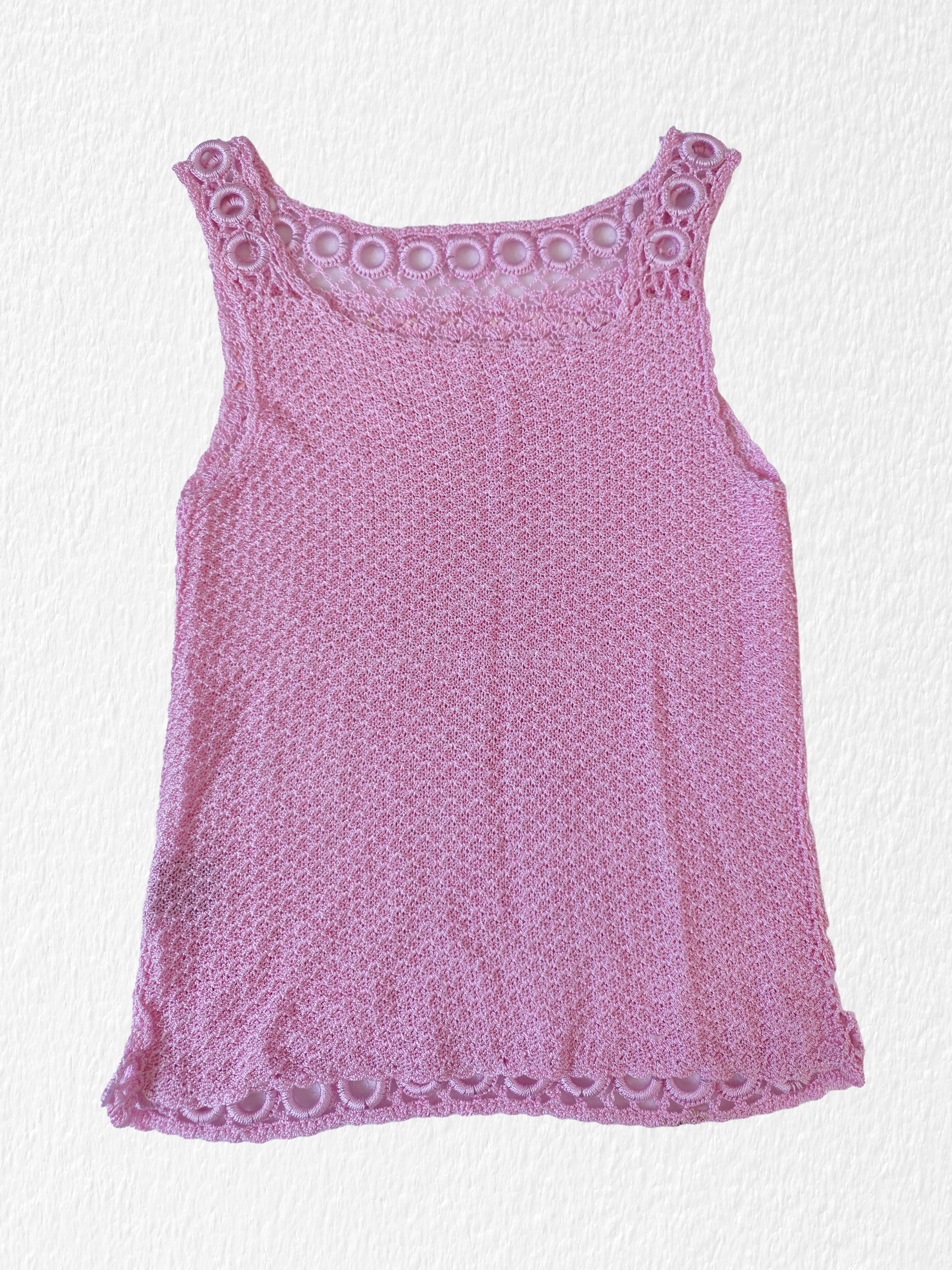 Top sans manches en crochet rose