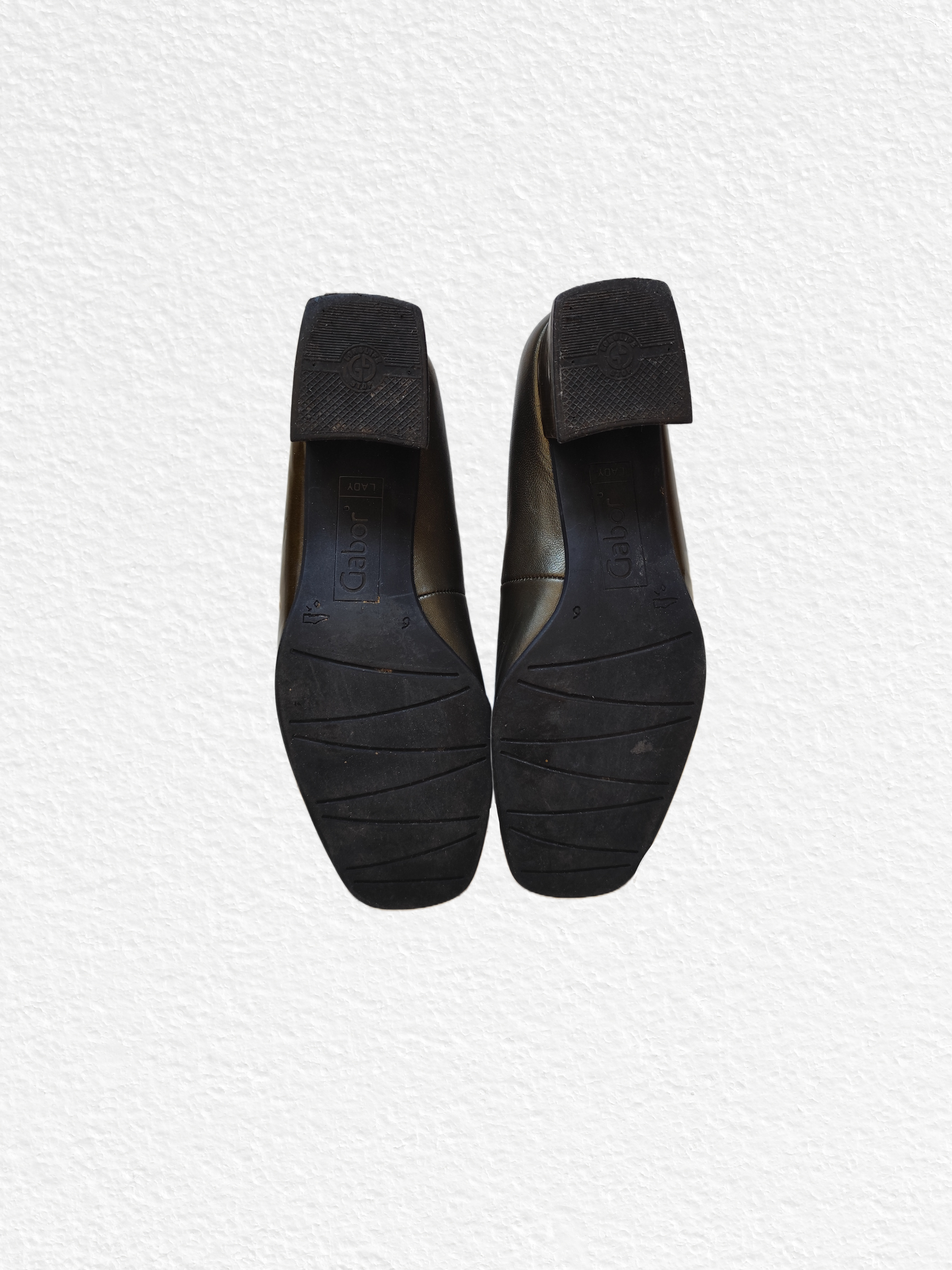 Chaussures vertes en cuir Gabor